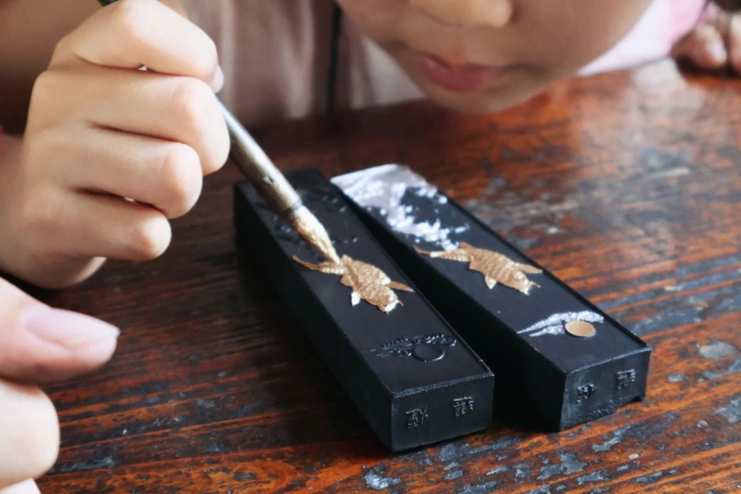 1-Day Huangshan Cultural Heritage Encounter & DIY Experience