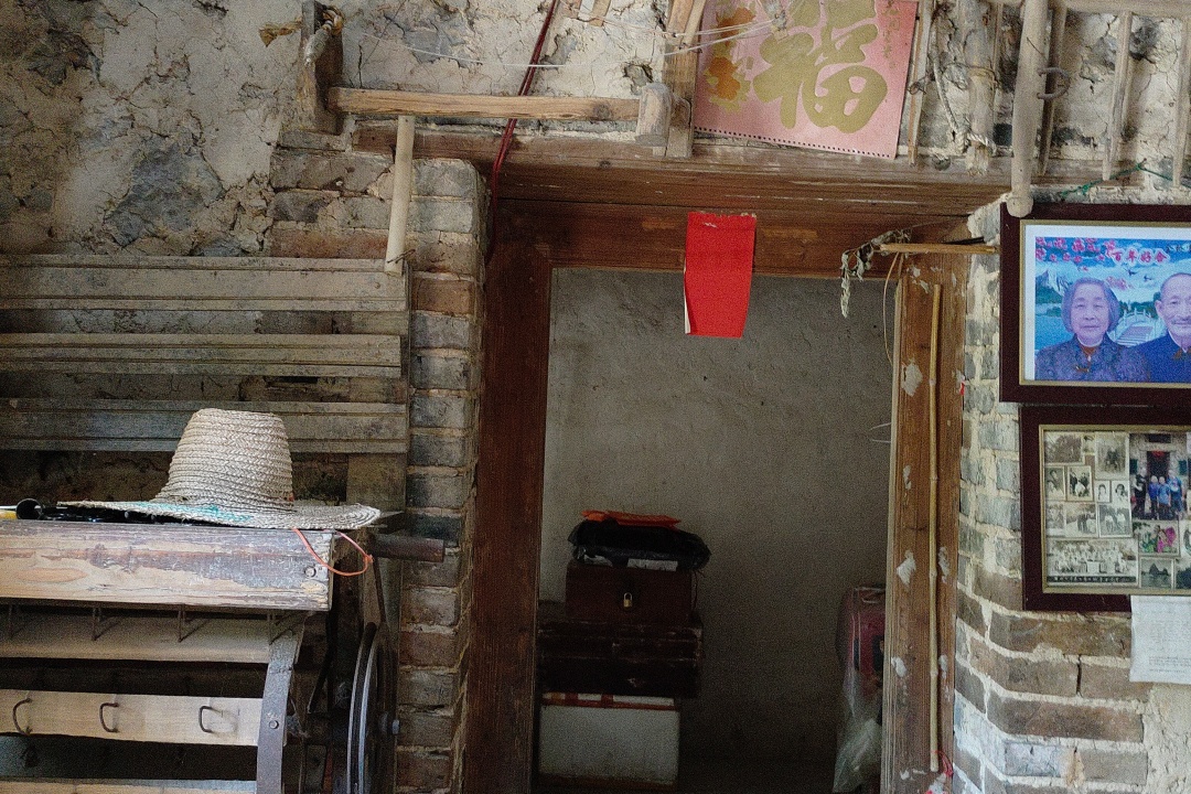 Pueblo Antiguo de Jiuxian – Aldea discreta con arquitectura tradicional preservada a orillas del Río Yulong